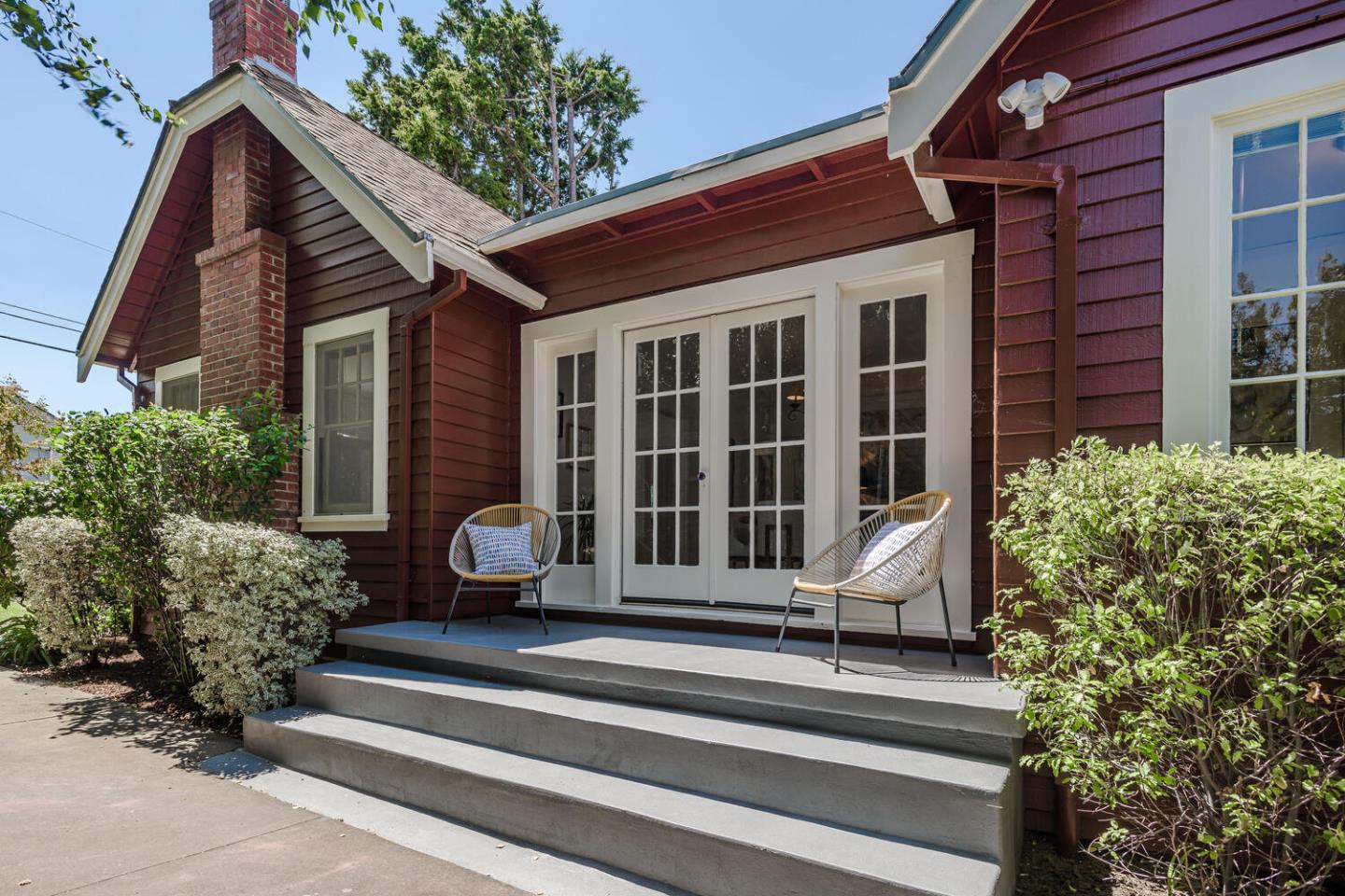 Detail Gallery Image 24 of 26 For 1124 Vancouver Ave, Burlingame,  CA 94010 - 2 Beds | 1 Baths