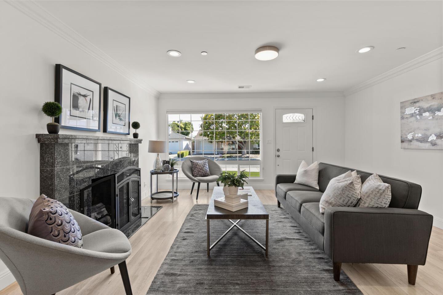 Detail Gallery Image 4 of 22 For 3818 Casanova Dr, San Mateo,  CA 94403 - 3 Beds | 2 Baths