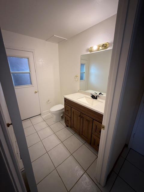 Detail Gallery Image 3 of 17 For 1333 Tarpon St, Foster City,  CA 94404 - 4 Beds | 2/1 Baths