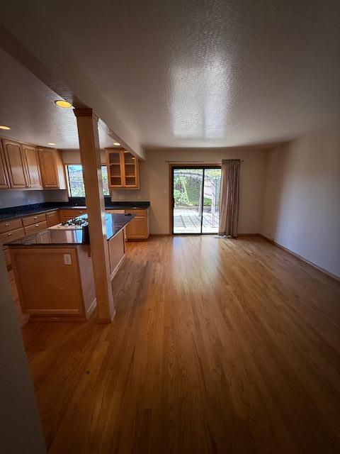 Detail Gallery Image 4 of 17 For 1333 Tarpon St, Foster City,  CA 94404 - 4 Beds | 2/1 Baths