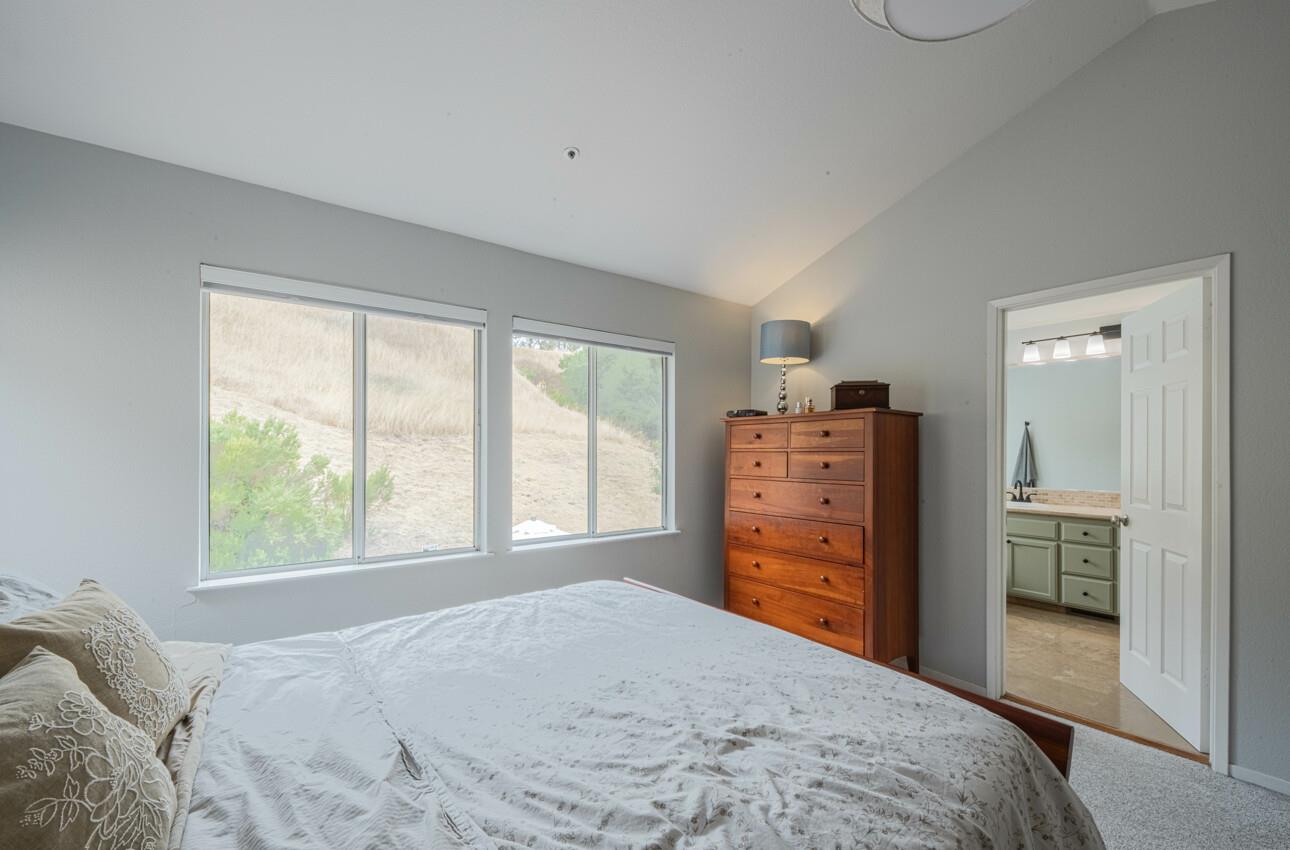 Detail Gallery Image 28 of 37 For 21028 Country Park Rd, Salinas,  CA 93908 - 3 Beds | 3 Baths