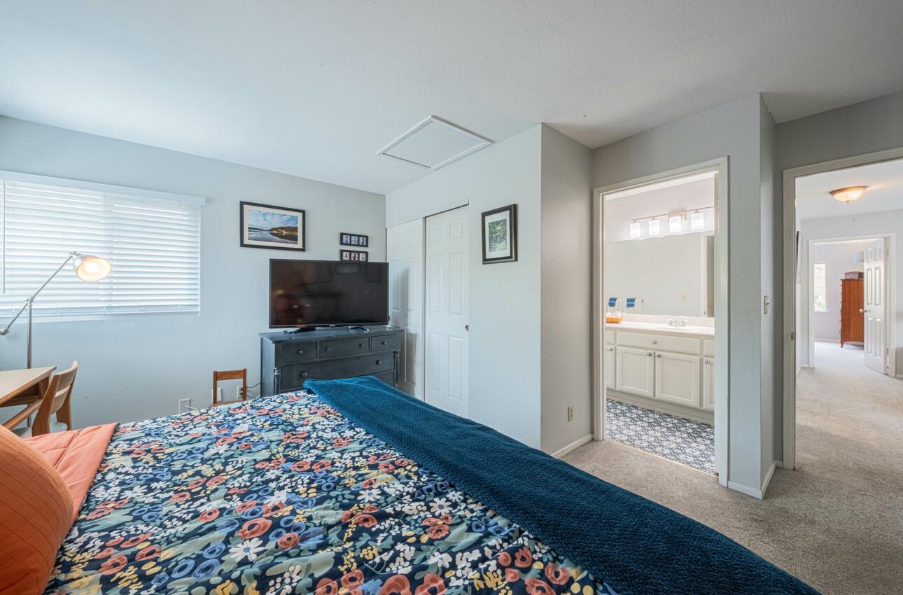 Detail Gallery Image 32 of 37 For 21028 Country Park Rd, Salinas,  CA 93908 - 3 Beds | 3 Baths