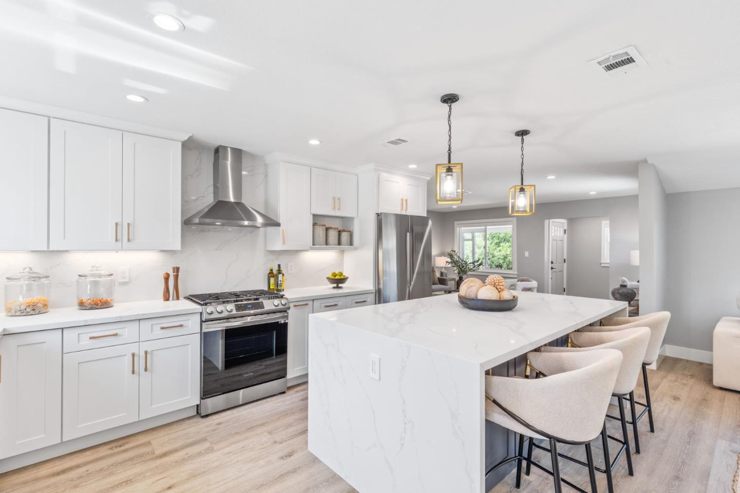 Detail Gallery Image 7 of 23 For 1829 Bird Ave, San Jose,  CA 95125 - 3 Beds | 2 Baths