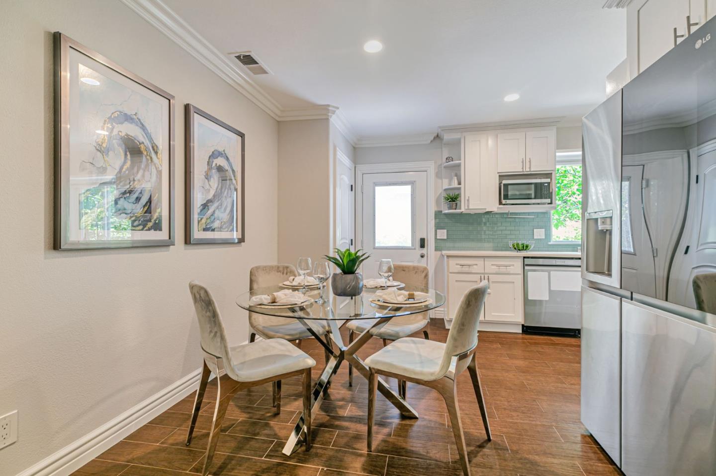 Detail Gallery Image 14 of 39 For 1265 Blewett Ave, San Jose,  CA 95125 - 3 Beds | 3/1 Baths