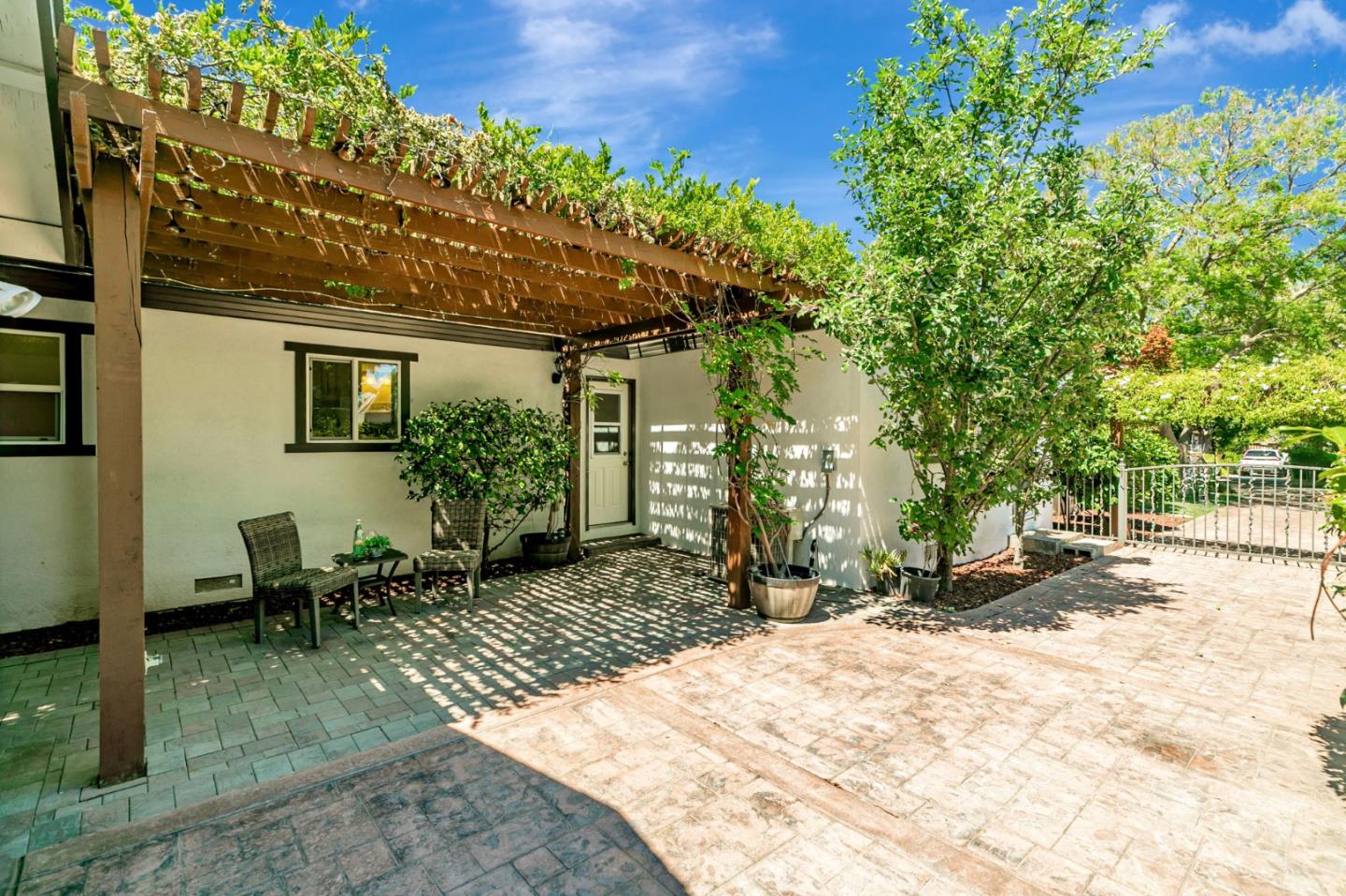 Detail Gallery Image 35 of 39 For 1265 Blewett Ave, San Jose,  CA 95125 - 3 Beds | 3/1 Baths