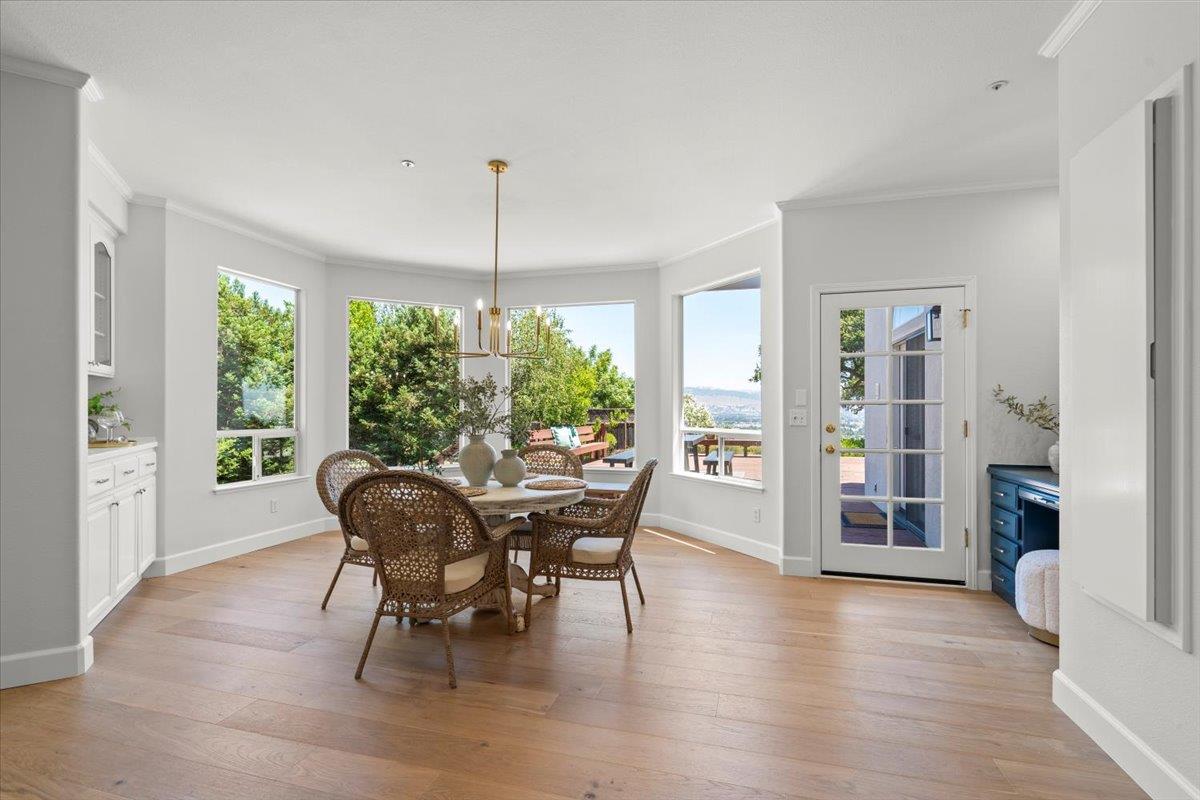 Detail Gallery Image 16 of 44 For 8710 Wild Iris Dr, Gilroy,  CA 95020 - 4 Beds | 3/2 Baths