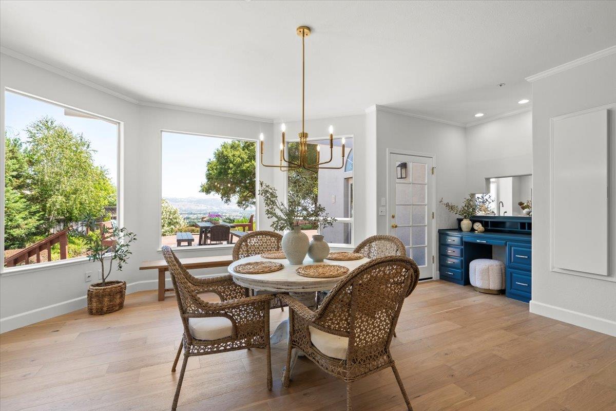 Detail Gallery Image 17 of 44 For 8710 Wild Iris Dr, Gilroy,  CA 95020 - 4 Beds | 3/2 Baths