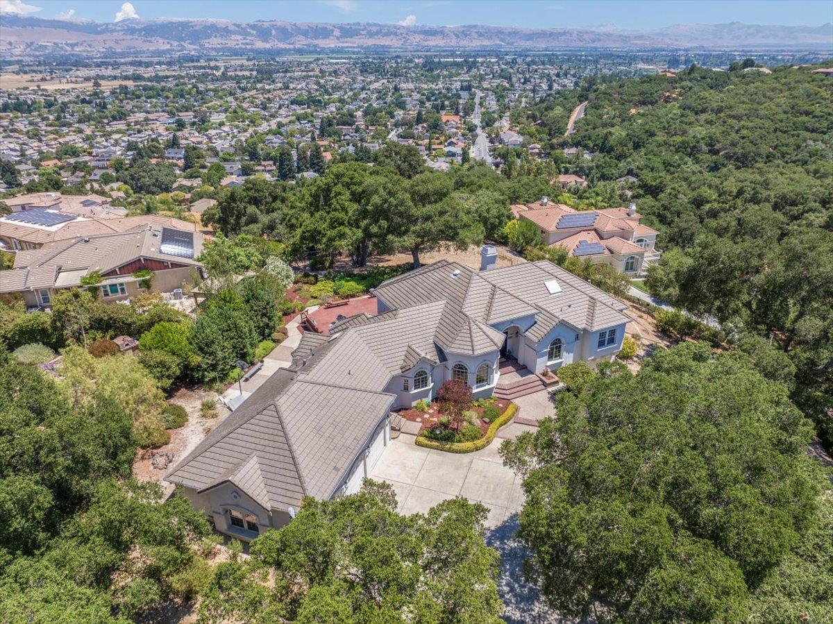 Detail Gallery Image 41 of 44 For 8710 Wild Iris Dr, Gilroy,  CA 95020 - 4 Beds | 3/2 Baths