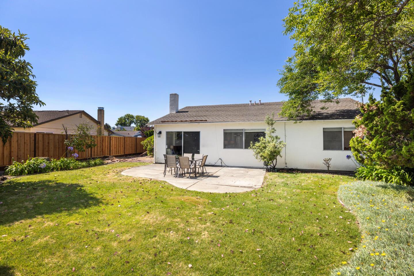Detail Gallery Image 35 of 37 For 327 Chesapeake Ave, Foster City,  CA 94404 - 4 Beds | 2 Baths