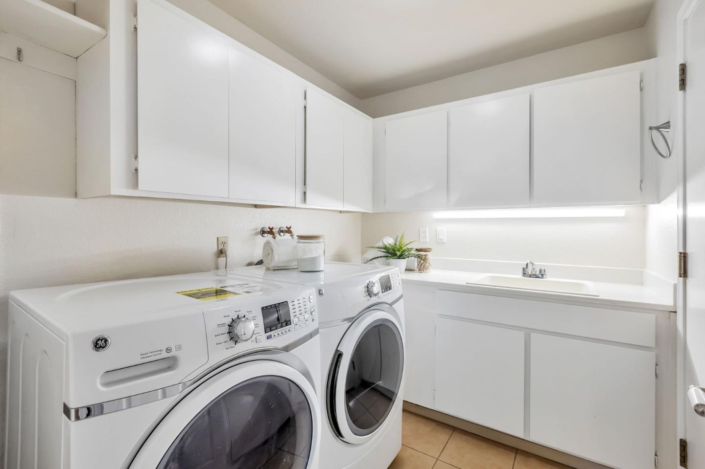 Detail Gallery Image 38 of 47 For 7775 Beltane Dr, San Jose,  CA 95135 - 2 Beds | 2 Baths