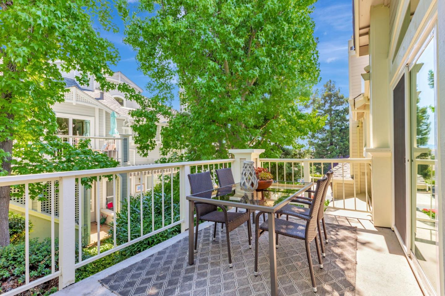 Detail Gallery Image 9 of 47 For 7775 Beltane Dr, San Jose,  CA 95135 - 2 Beds | 2 Baths