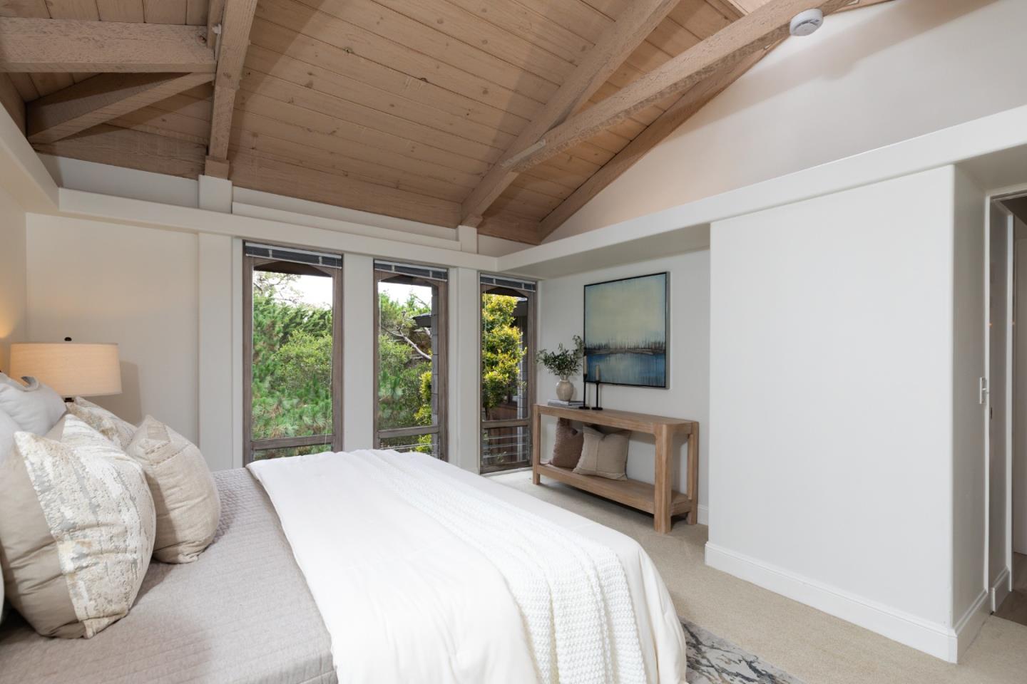 Detail Gallery Image 20 of 37 For 4154 Sunridge Rd, Pebble Beach,  CA 93953 - 3 Beds | 2 Baths