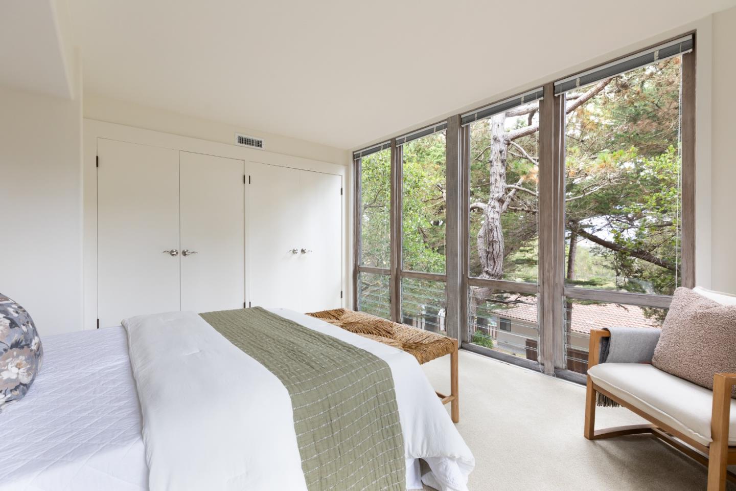 Detail Gallery Image 26 of 37 For 4154 Sunridge Rd, Pebble Beach,  CA 93953 - 3 Beds | 2 Baths