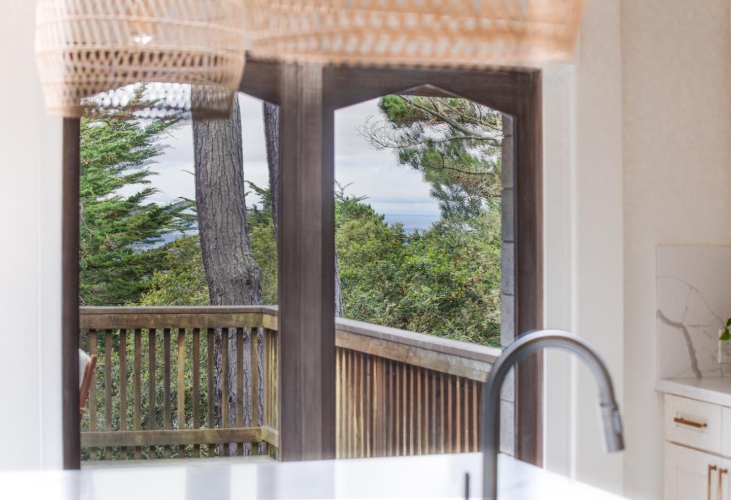 Detail Gallery Image 7 of 37 For 4154 Sunridge Rd, Pebble Beach,  CA 93953 - 3 Beds | 2 Baths