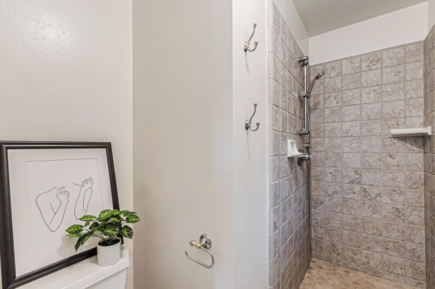 Detail Gallery Image 30 of 45 For 719 Choctaw Dr, San Jose,  CA 95123 - 3 Beds | 2 Baths