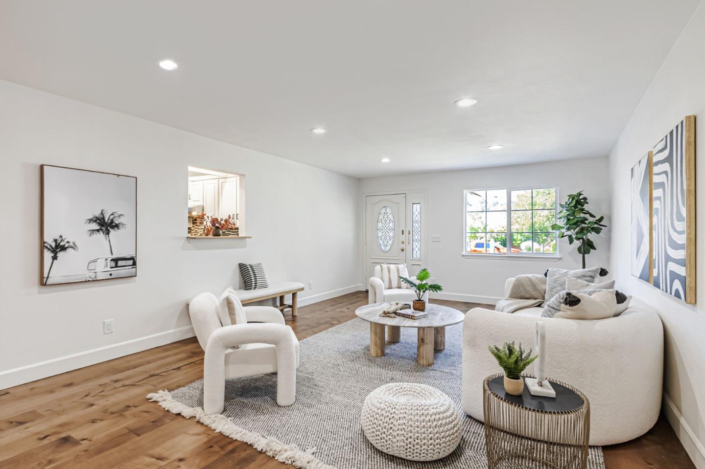 Detail Gallery Image 4 of 45 For 719 Choctaw Dr, San Jose,  CA 95123 - 3 Beds | 2 Baths