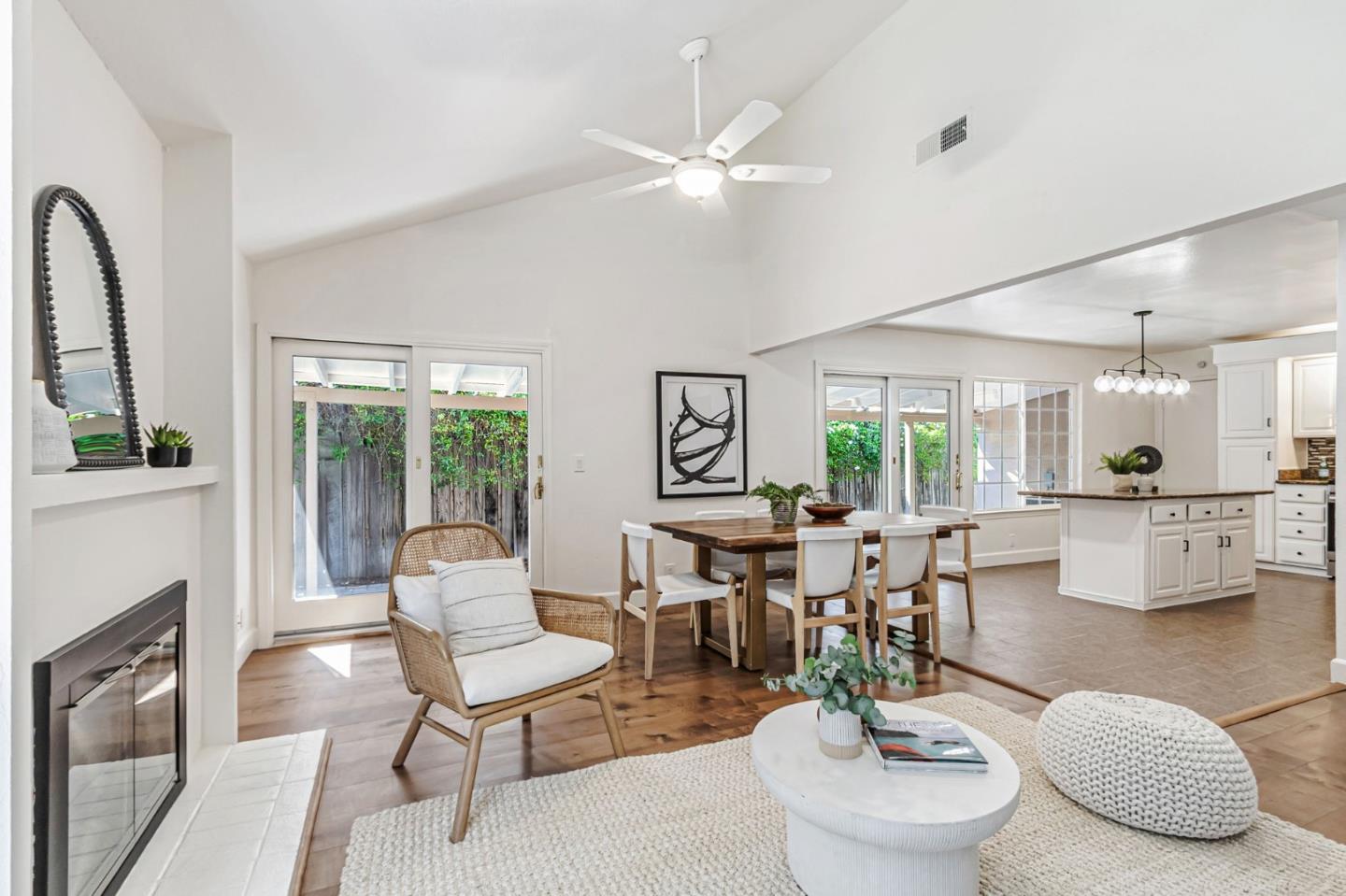 Detail Gallery Image 7 of 45 For 719 Choctaw Dr, San Jose,  CA 95123 - 3 Beds | 2 Baths