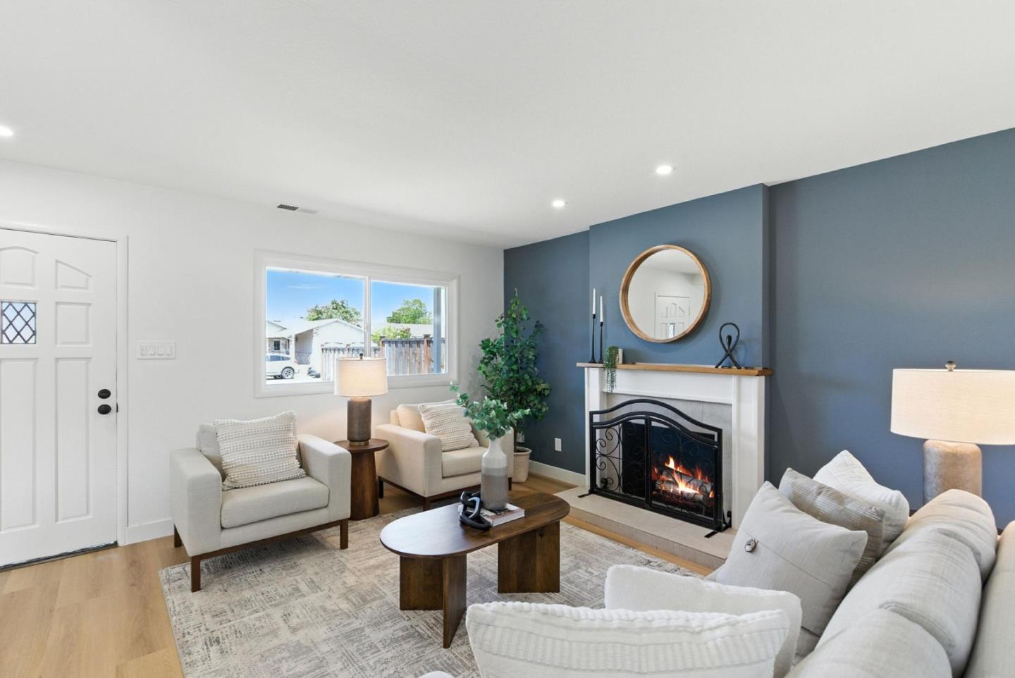 Detail Gallery Image 10 of 46 For 417 Hiller St, Belmont,  CA 94002 - 3 Beds | 1 Baths