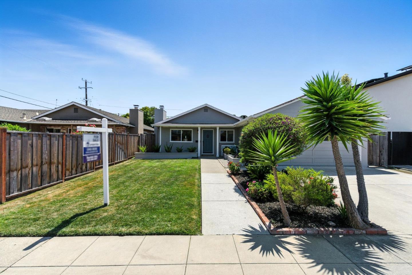 Detail Gallery Image 2 of 46 For 417 Hiller St, Belmont,  CA 94002 - 3 Beds | 1 Baths
