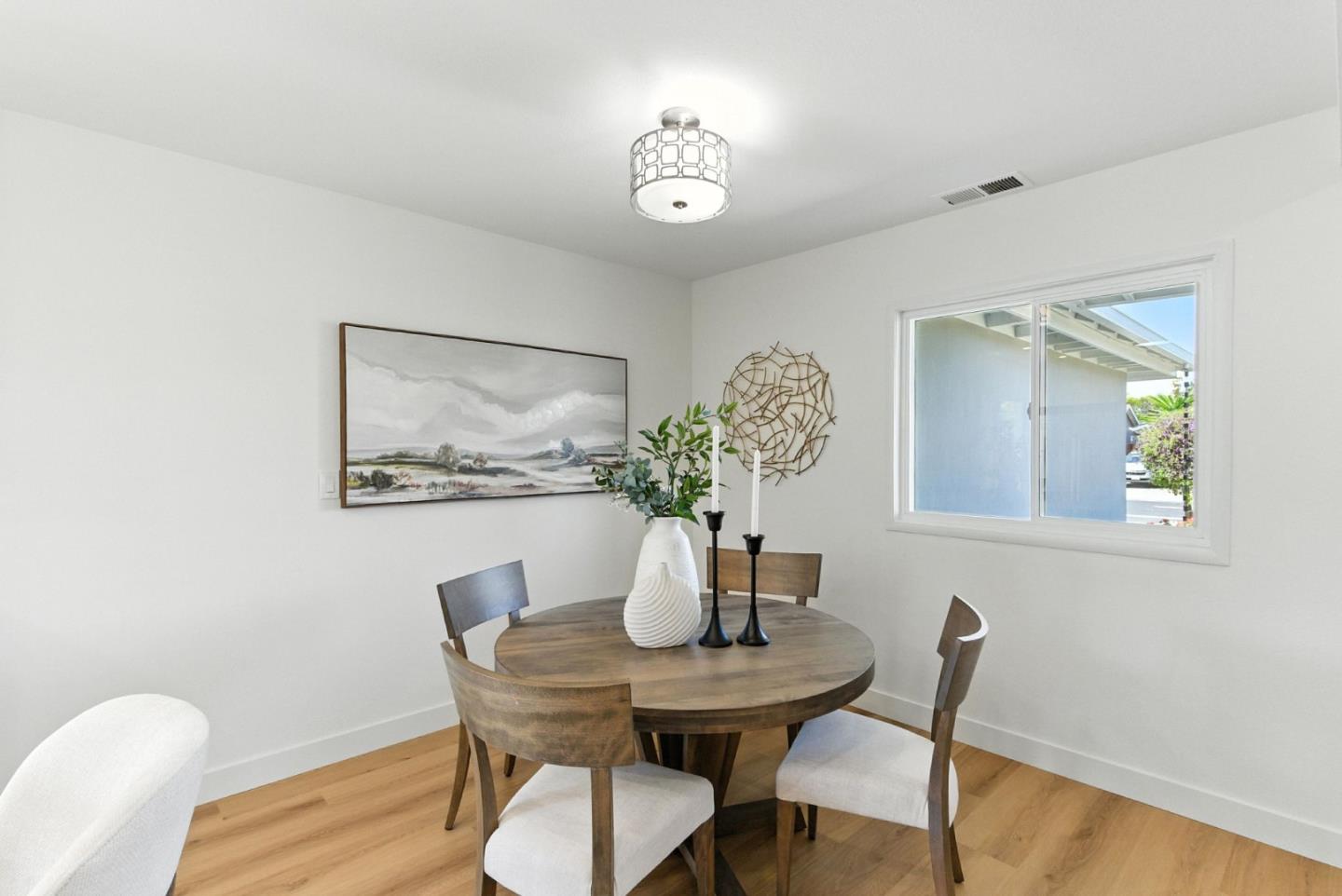 Detail Gallery Image 20 of 46 For 417 Hiller St, Belmont,  CA 94002 - 3 Beds | 1 Baths