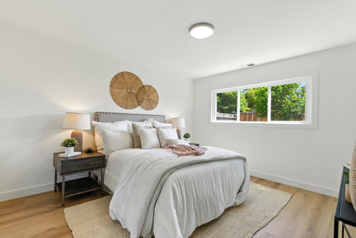 Detail Gallery Image 26 of 46 For 417 Hiller St, Belmont,  CA 94002 - 3 Beds | 1 Baths