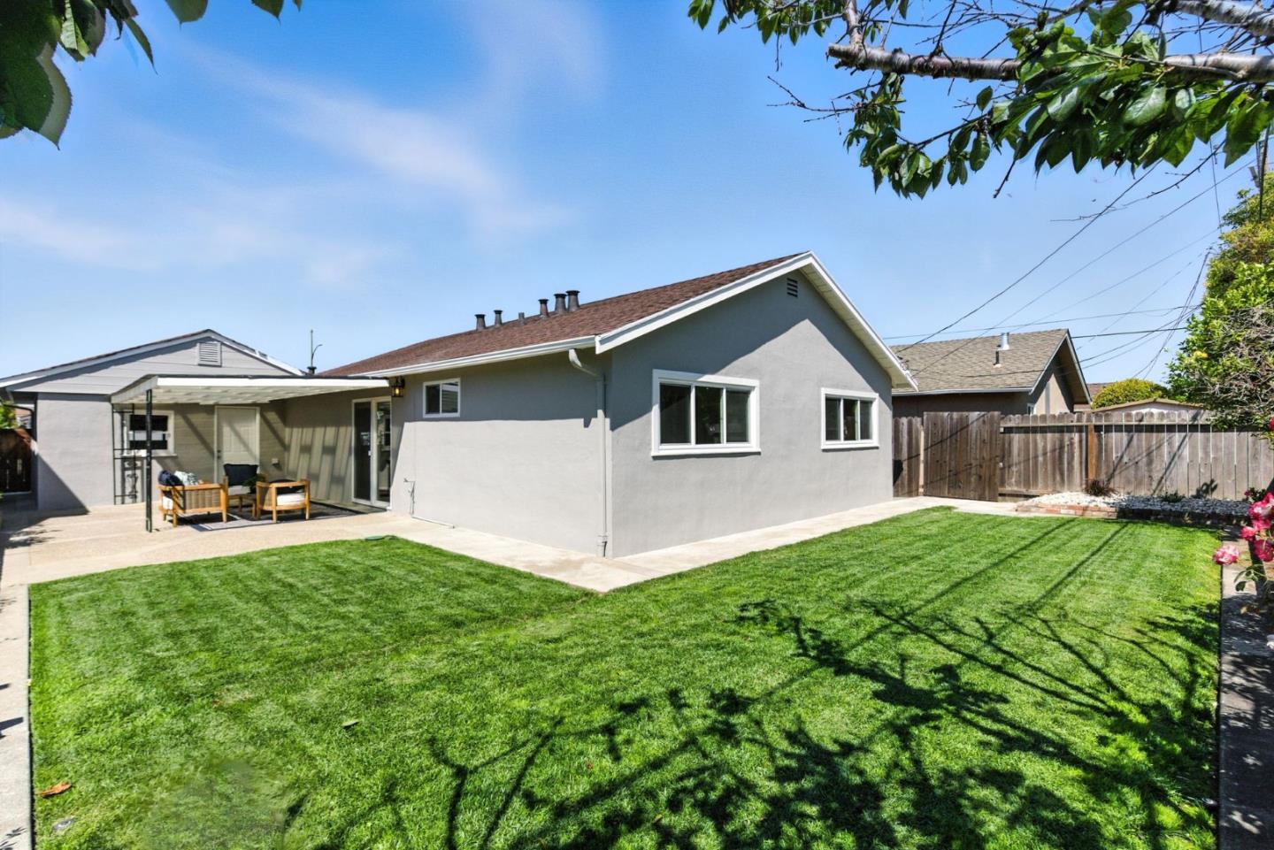 Detail Gallery Image 34 of 46 For 417 Hiller St, Belmont,  CA 94002 - 3 Beds | 1 Baths