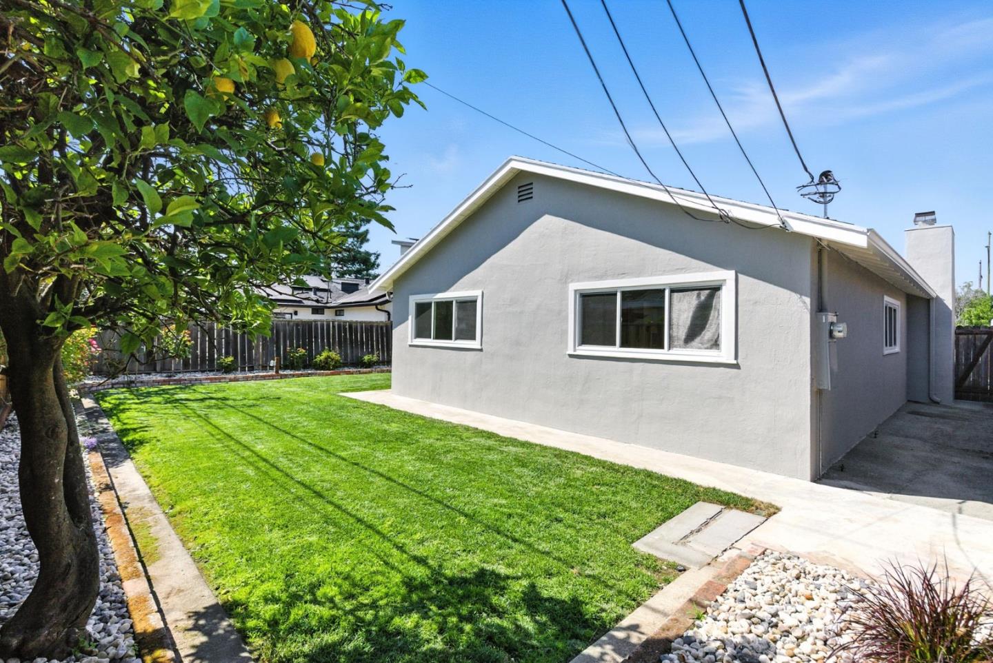 Detail Gallery Image 35 of 46 For 417 Hiller St, Belmont,  CA 94002 - 3 Beds | 1 Baths
