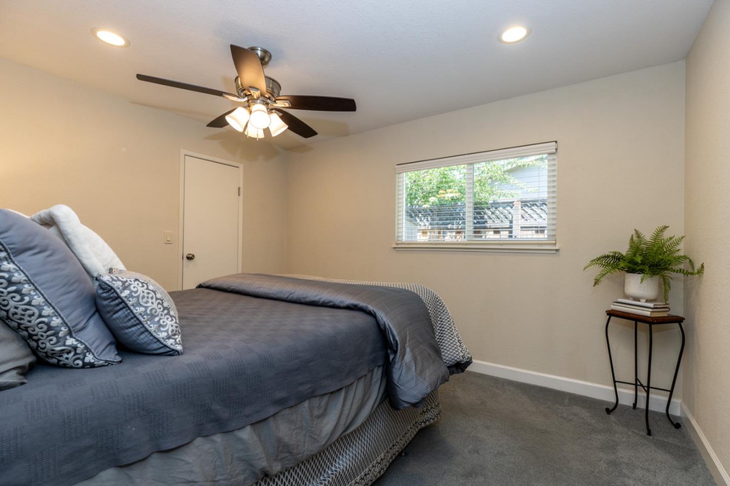 Detail Gallery Image 14 of 19 For 2569 Borax Dr, Santa Clara,  CA 95051 - 3 Beds | 2 Baths
