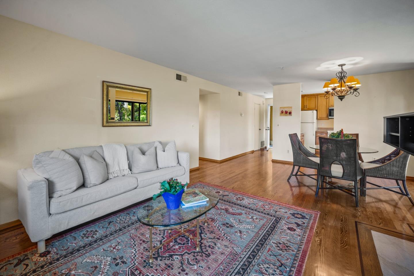 Detail Gallery Image 5 of 23 For 410 Pheasant Ridge Rd, Del Rey Oaks,  CA 93940 - 2 Beds | 2 Baths