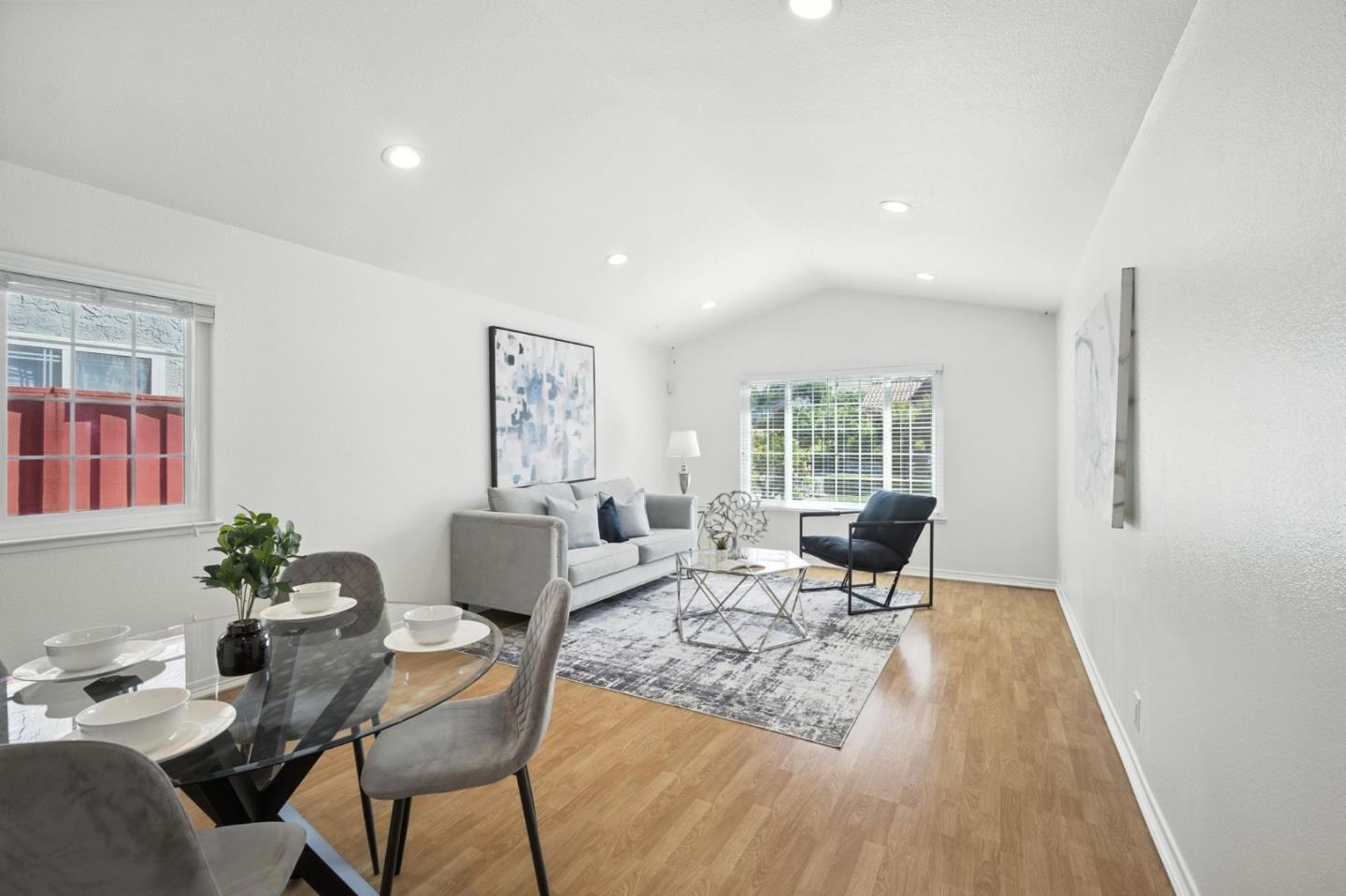 Detail Gallery Image 20 of 43 For 3125 Oakgate Way, San Jose,  CA 95148 - 3 Beds | 2 Baths