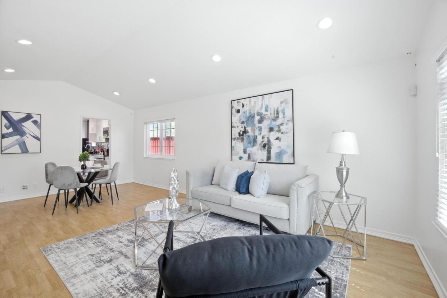 Detail Gallery Image 21 of 43 For 3125 Oakgate Way, San Jose,  CA 95148 - 3 Beds | 2 Baths