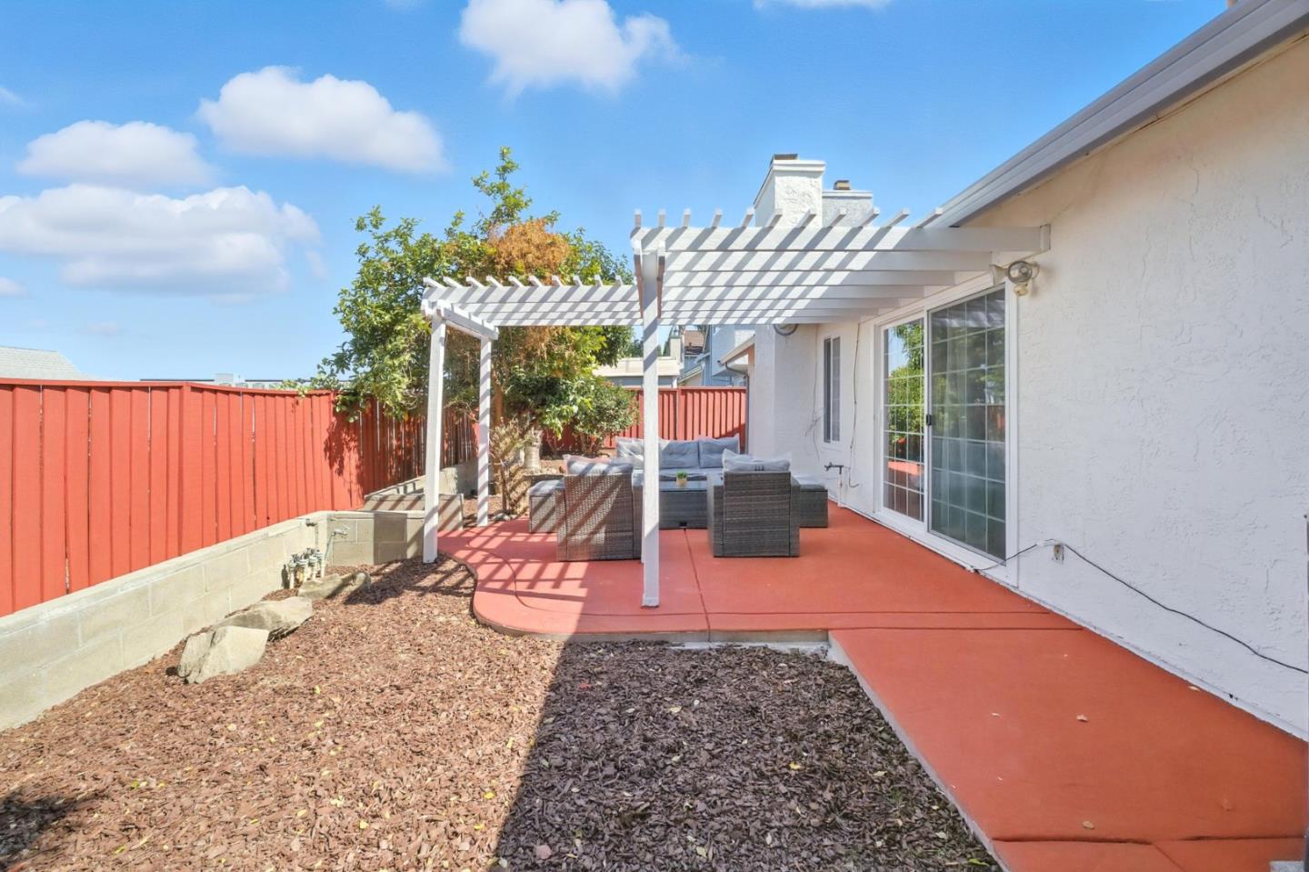 Detail Gallery Image 4 of 43 For 3125 Oakgate Way, San Jose,  CA 95148 - 3 Beds | 2 Baths