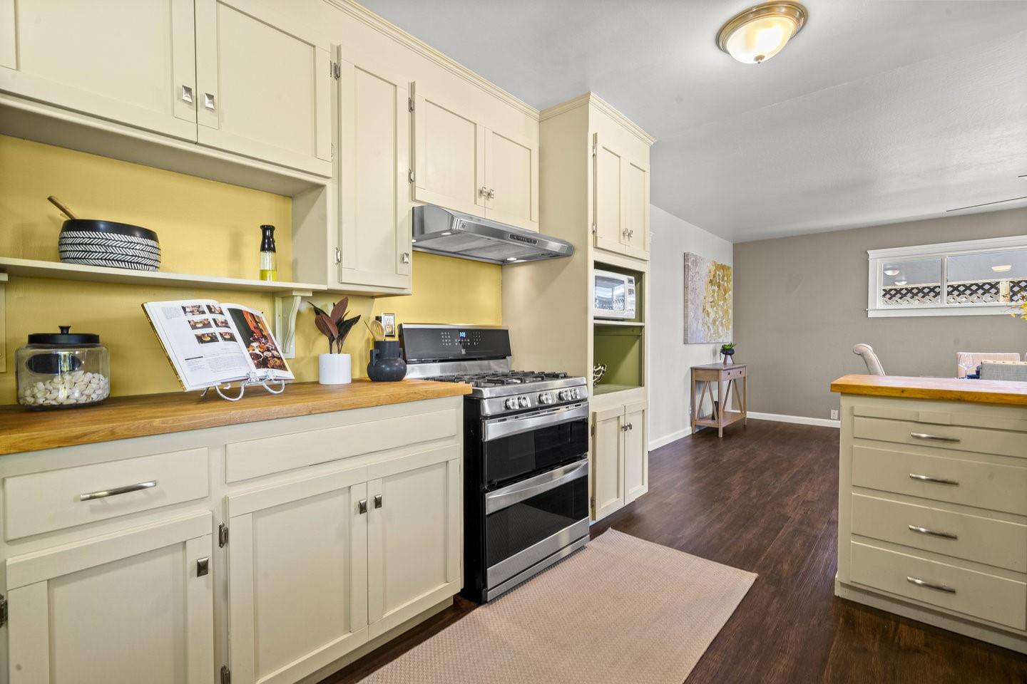 Detail Gallery Image 21 of 49 For 910 Monica Ln, Campbell,  CA 95008 - 3 Beds | 2 Baths