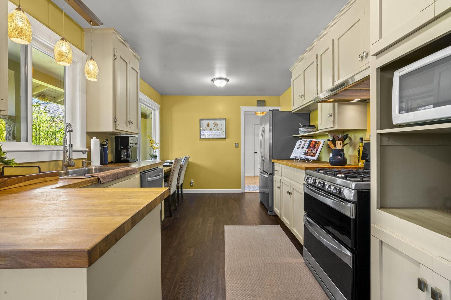 Detail Gallery Image 22 of 49 For 910 Monica Ln, Campbell,  CA 95008 - 3 Beds | 2 Baths