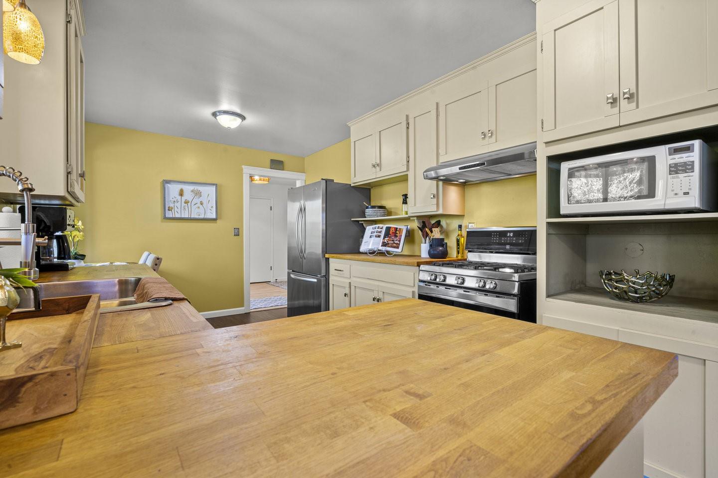 Detail Gallery Image 23 of 49 For 910 Monica Ln, Campbell,  CA 95008 - 3 Beds | 2 Baths