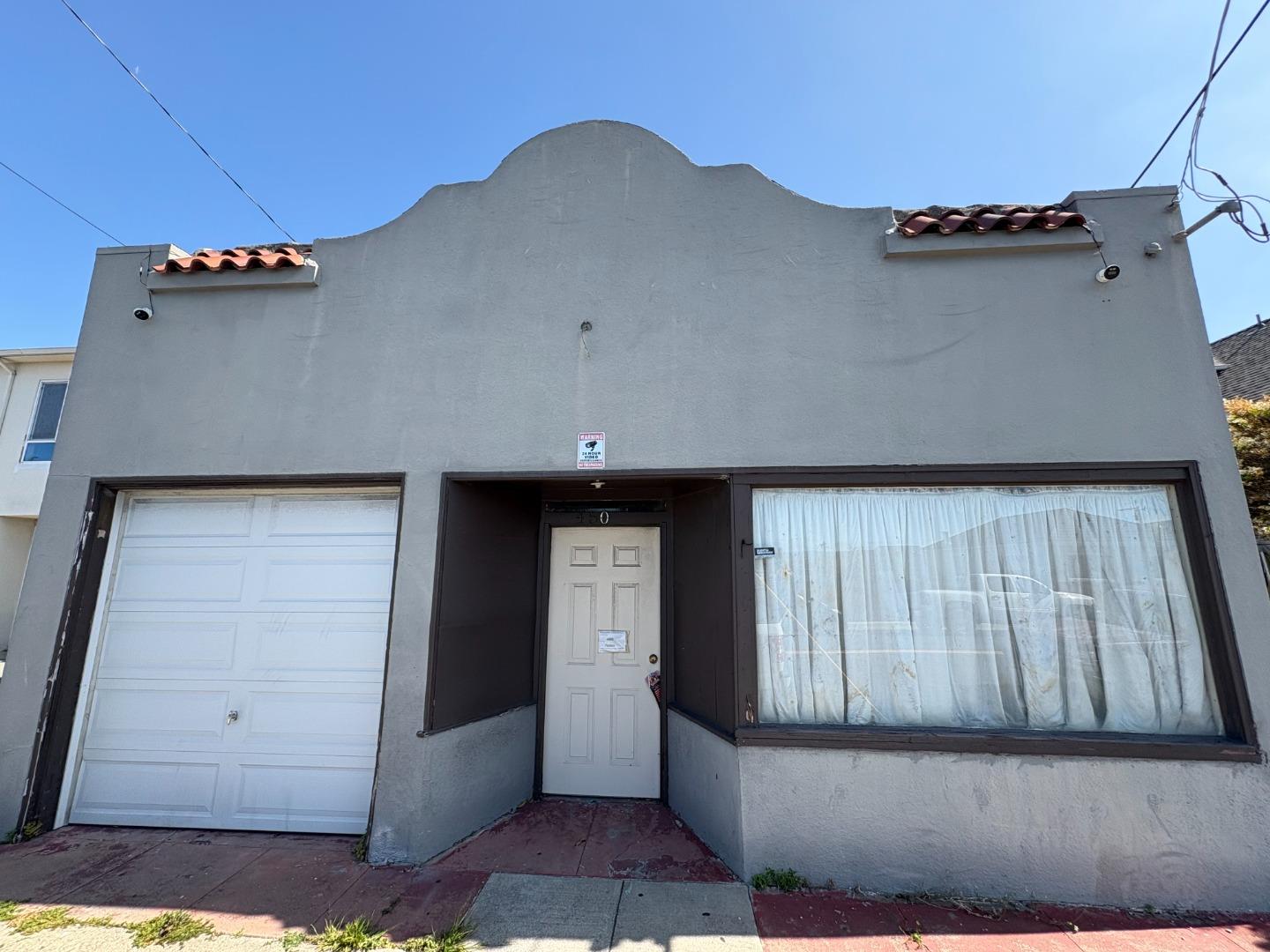 Detail Gallery Image 2 of 12 For 450 Baden Ave, South San Francisco,  CA 94080 - – Beds | – Baths