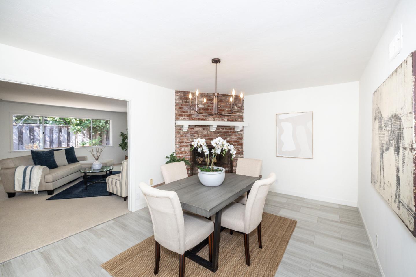 Detail Gallery Image 18 of 35 For 510 Valencia Dr, Los Altos,  CA 94022 - 3 Beds | 2 Baths