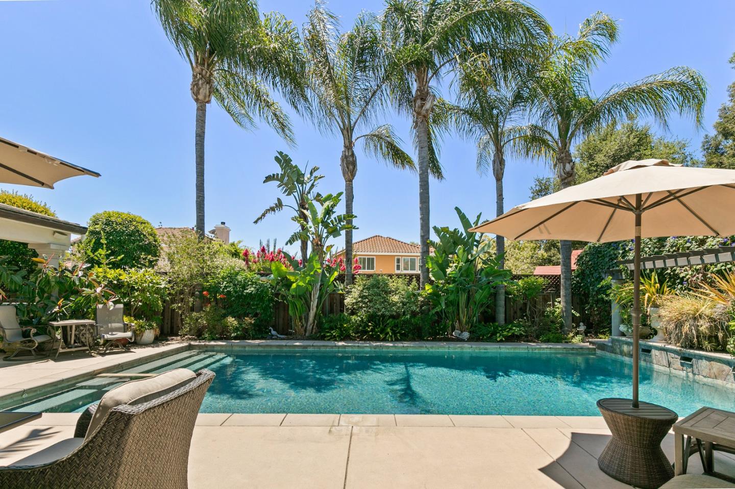 Detail Gallery Image 10 of 46 For 17475 Serene Dr, Morgan Hill,  CA 95037 - 4 Beds | 3 Baths