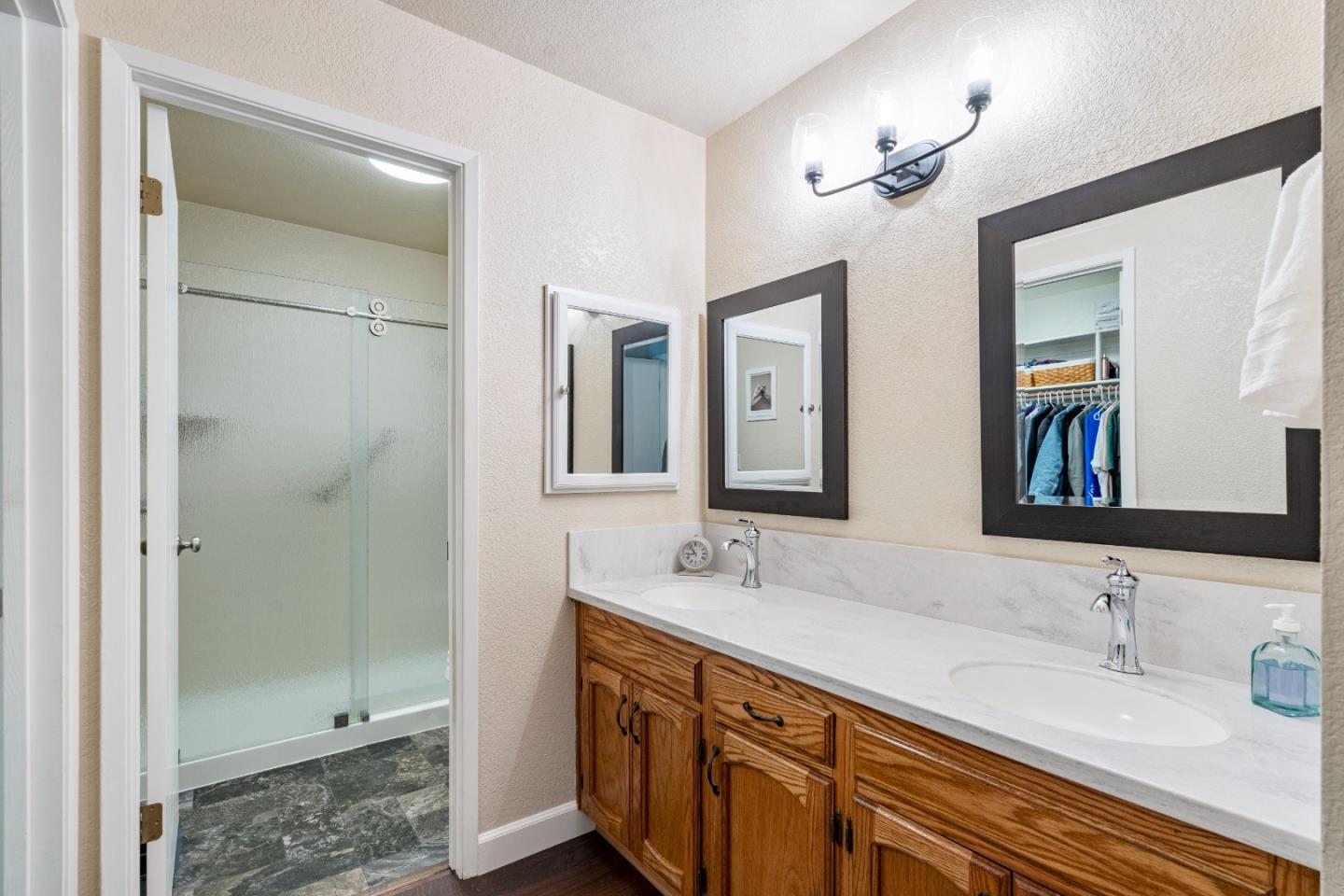 Detail Gallery Image 15 of 25 For 840 Helen Dr, Hollister,  CA 95023 - 2 Beds | 2/1 Baths