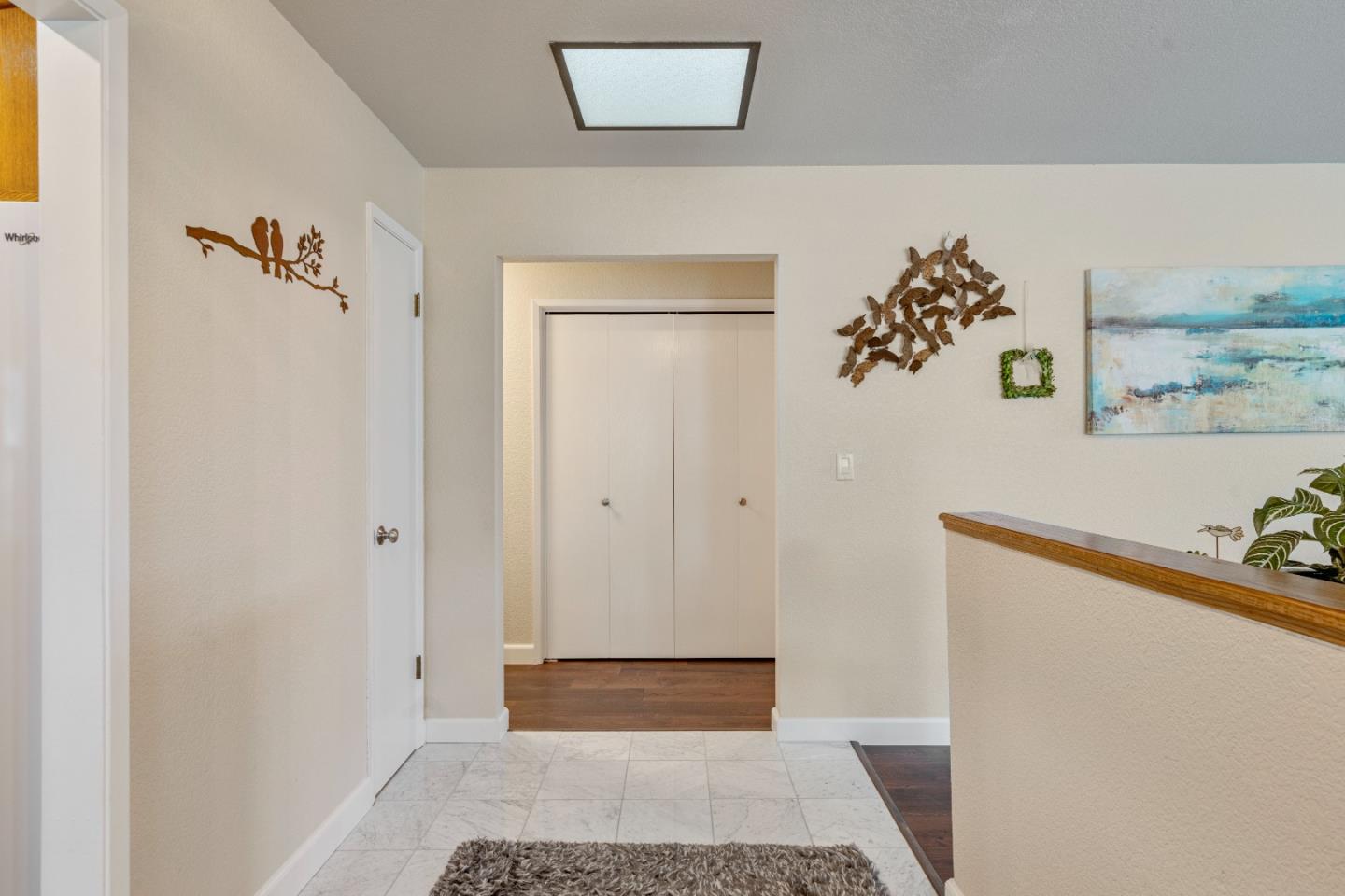 Detail Gallery Image 4 of 25 For 840 Helen Dr, Hollister,  CA 95023 - 2 Beds | 2/1 Baths
