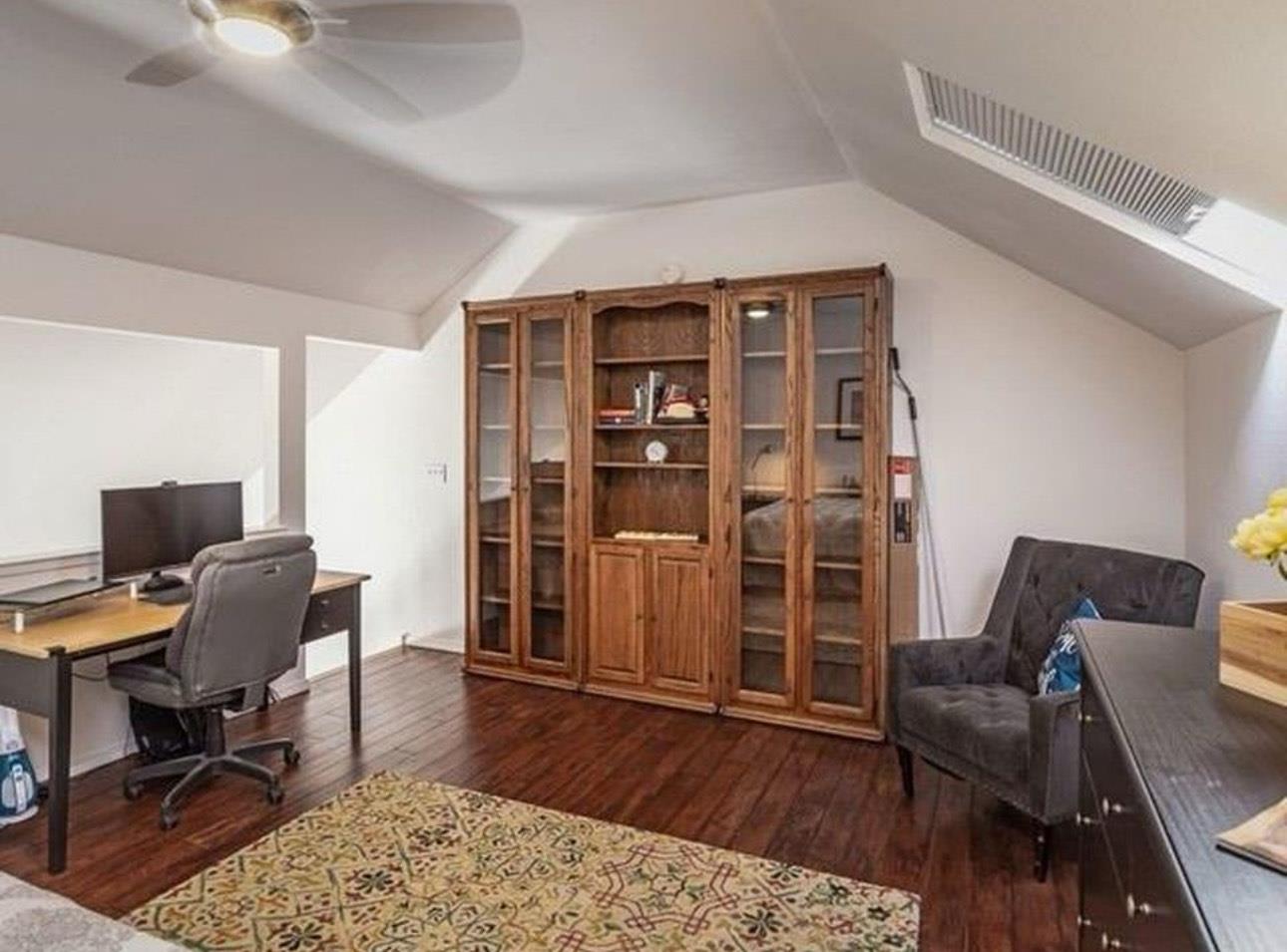 Detail Gallery Image 13 of 19 For 17165 Creekside Cir, Morgan Hill,  CA 95037 - 2 Beds | 2/1 Baths