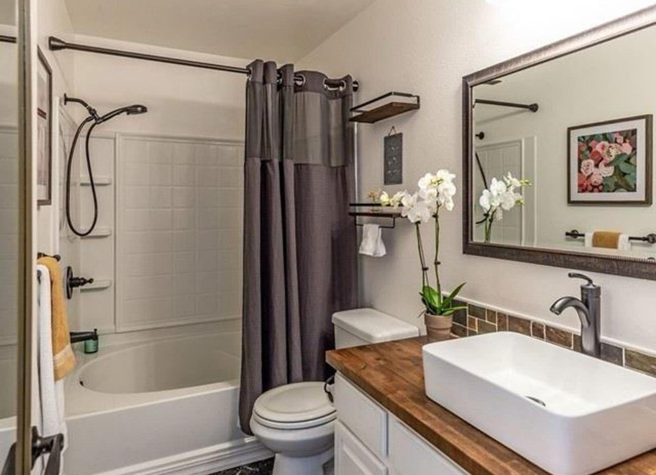 Detail Gallery Image 15 of 19 For 17165 Creekside Cir, Morgan Hill,  CA 95037 - 2 Beds | 2/1 Baths