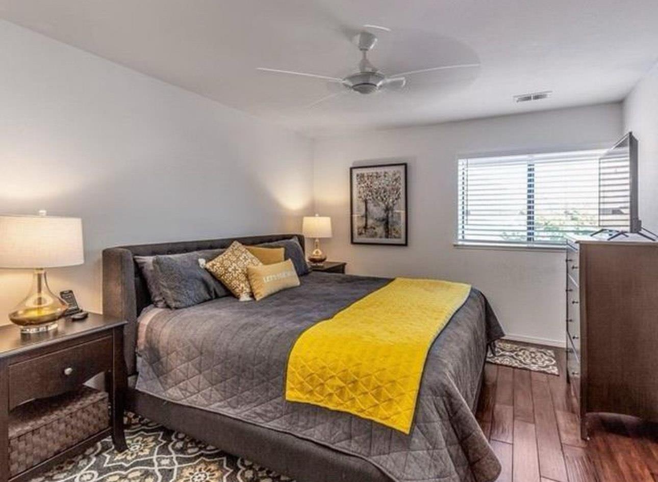 Detail Gallery Image 8 of 19 For 17165 Creekside Cir, Morgan Hill,  CA 95037 - 2 Beds | 2/1 Baths