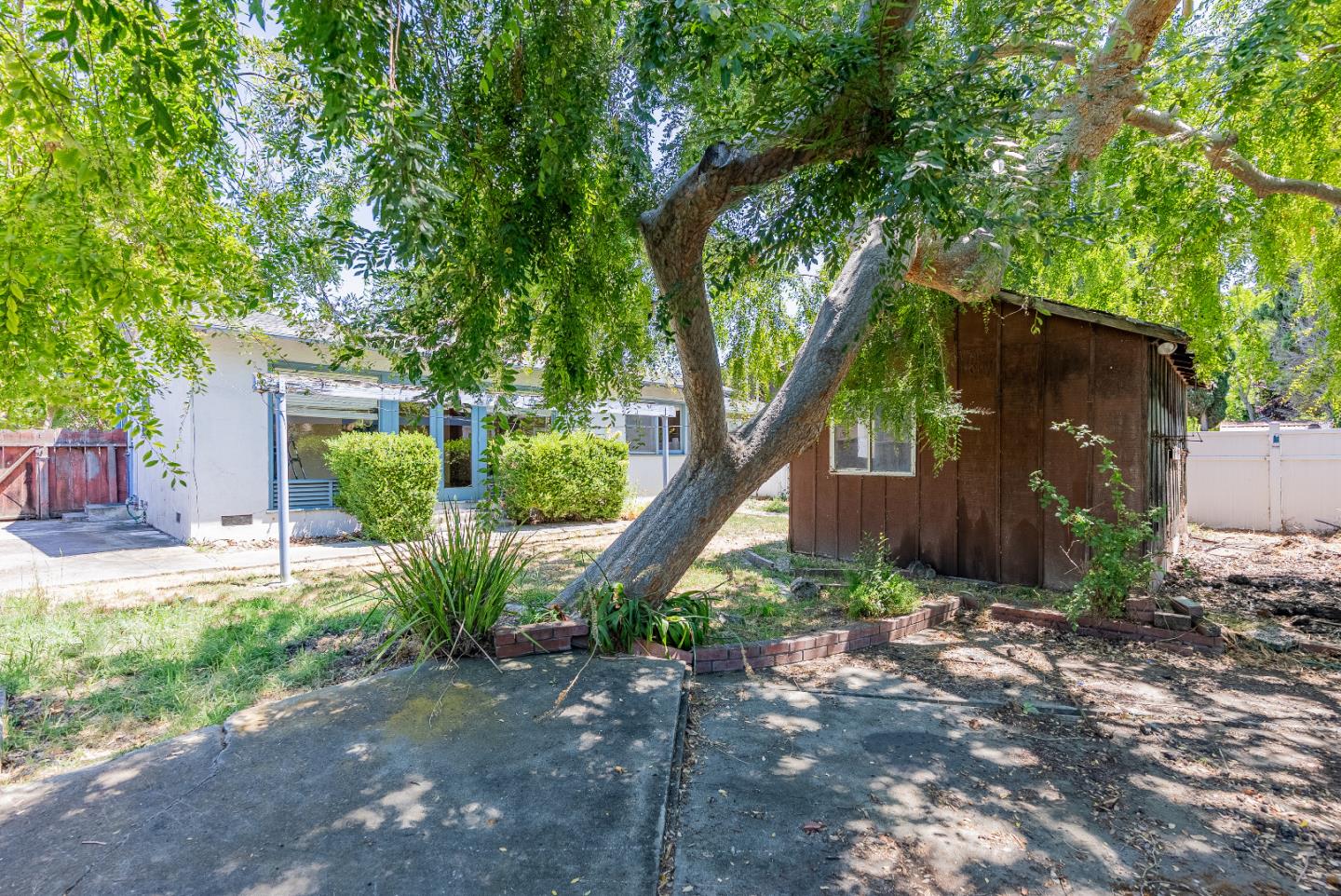 Detail Gallery Image 8 of 12 For 757 Carolina Ave, Sunnyvale,  CA 94085 - 3 Beds | 1 Baths