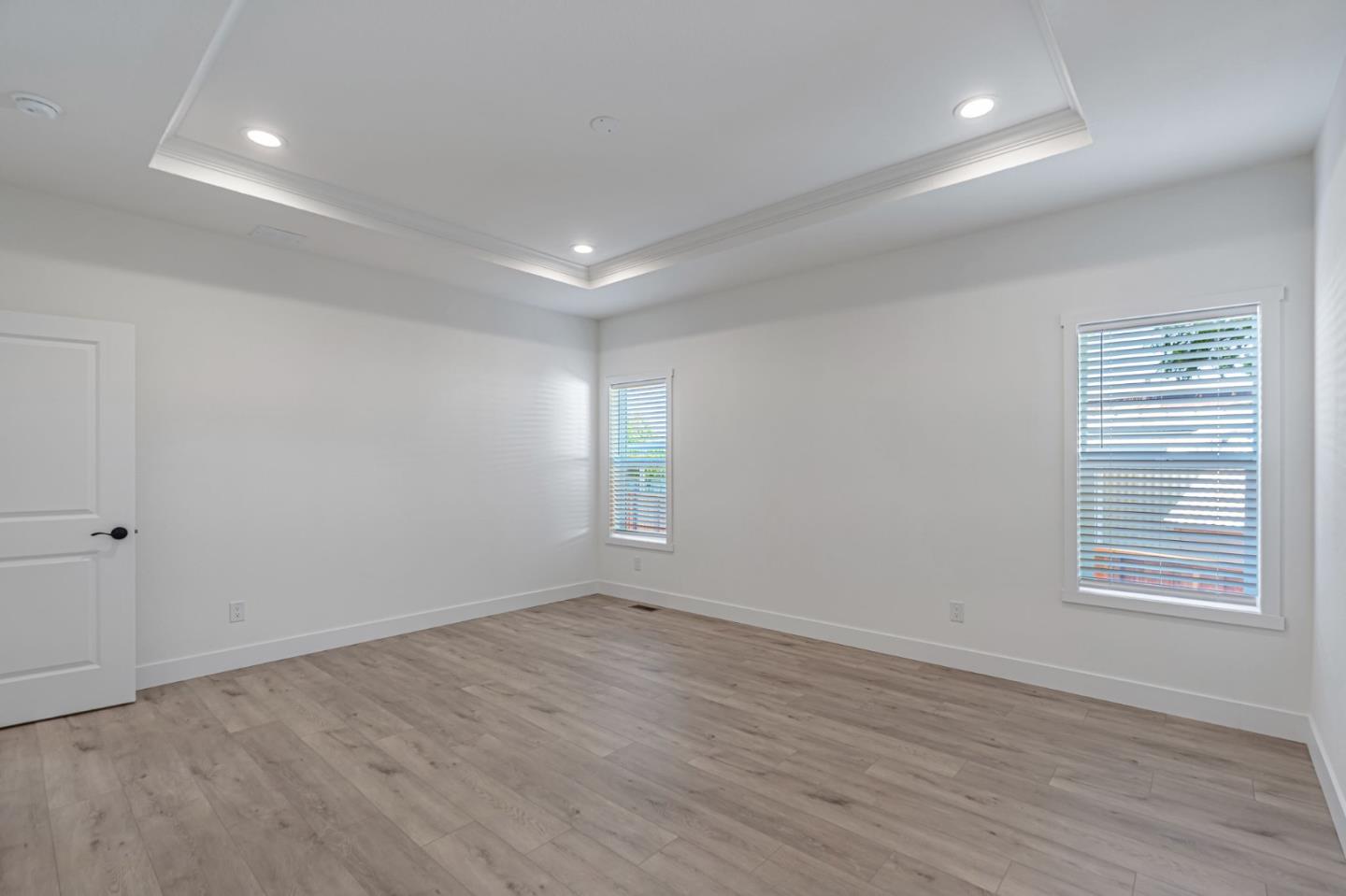 Detail Gallery Image 18 of 41 For 258 Yosemite Rd #258,  San Rafael,  CA 94903 - 3 Beds | 3 Baths