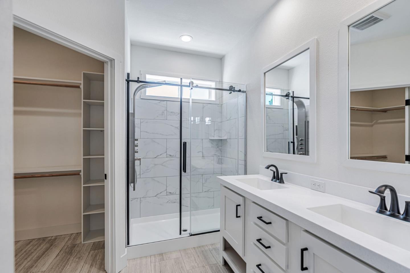 Detail Gallery Image 22 of 41 For 258 Yosemite Rd #258,  San Rafael,  CA 94903 - 3 Beds | 3 Baths