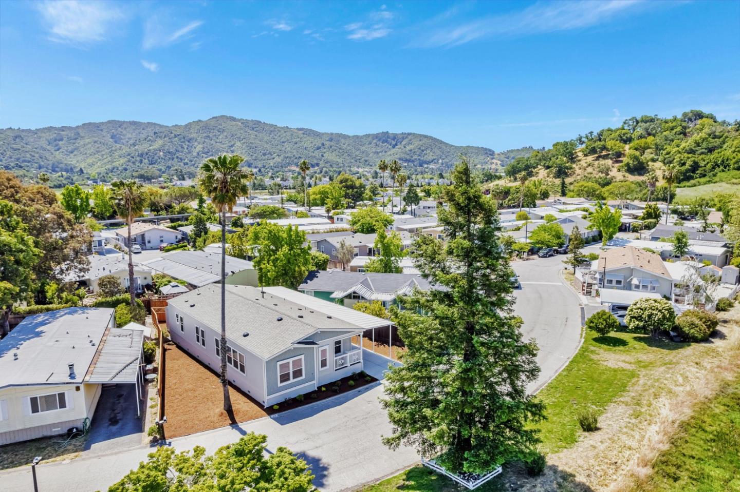 Detail Gallery Image 30 of 41 For 258 Yosemite Rd #258,  San Rafael,  CA 94903 - 3 Beds | 3 Baths