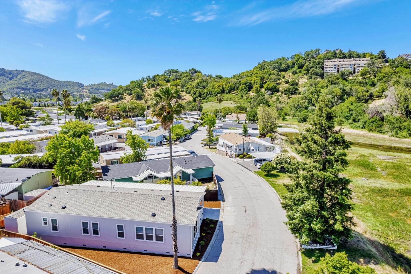 Detail Gallery Image 31 of 41 For 258 Yosemite Rd #258,  San Rafael,  CA 94903 - 3 Beds | 3 Baths