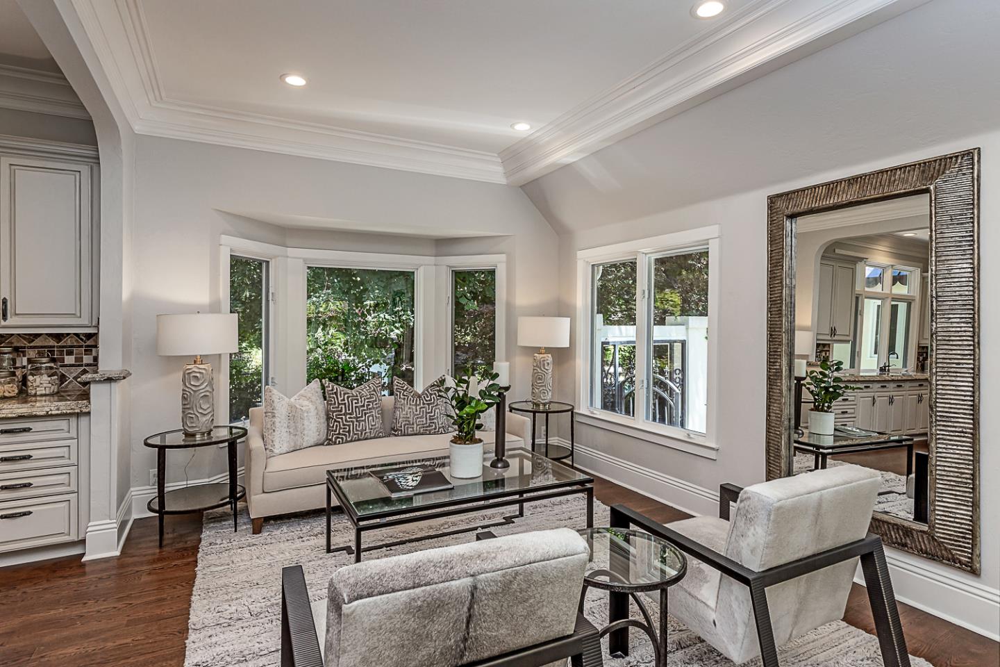 Detail Gallery Image 24 of 75 For 12791 Normandy Ln, Los Altos Hills,  CA 94022 - 5 Beds | 4/1 Baths
