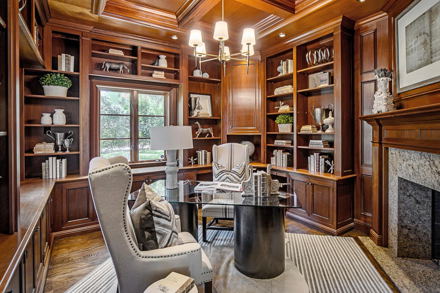 Detail Gallery Image 27 of 75 For 12791 Normandy Ln, Los Altos Hills,  CA 94022 - 5 Beds | 4/1 Baths